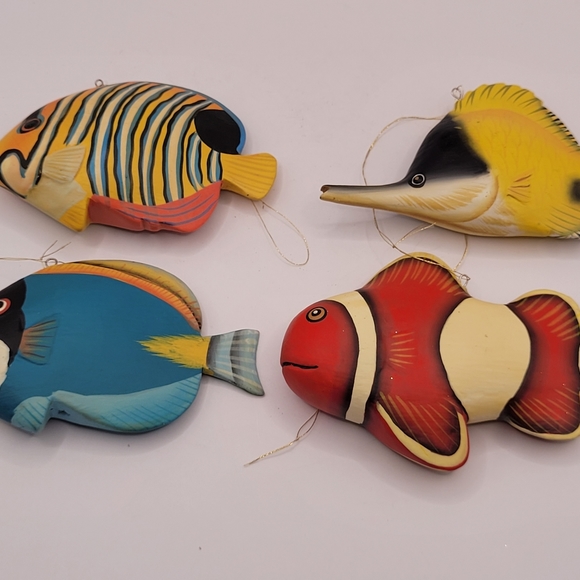 Hand Painted Wood Fish Ornaments - Picture 2 of 7